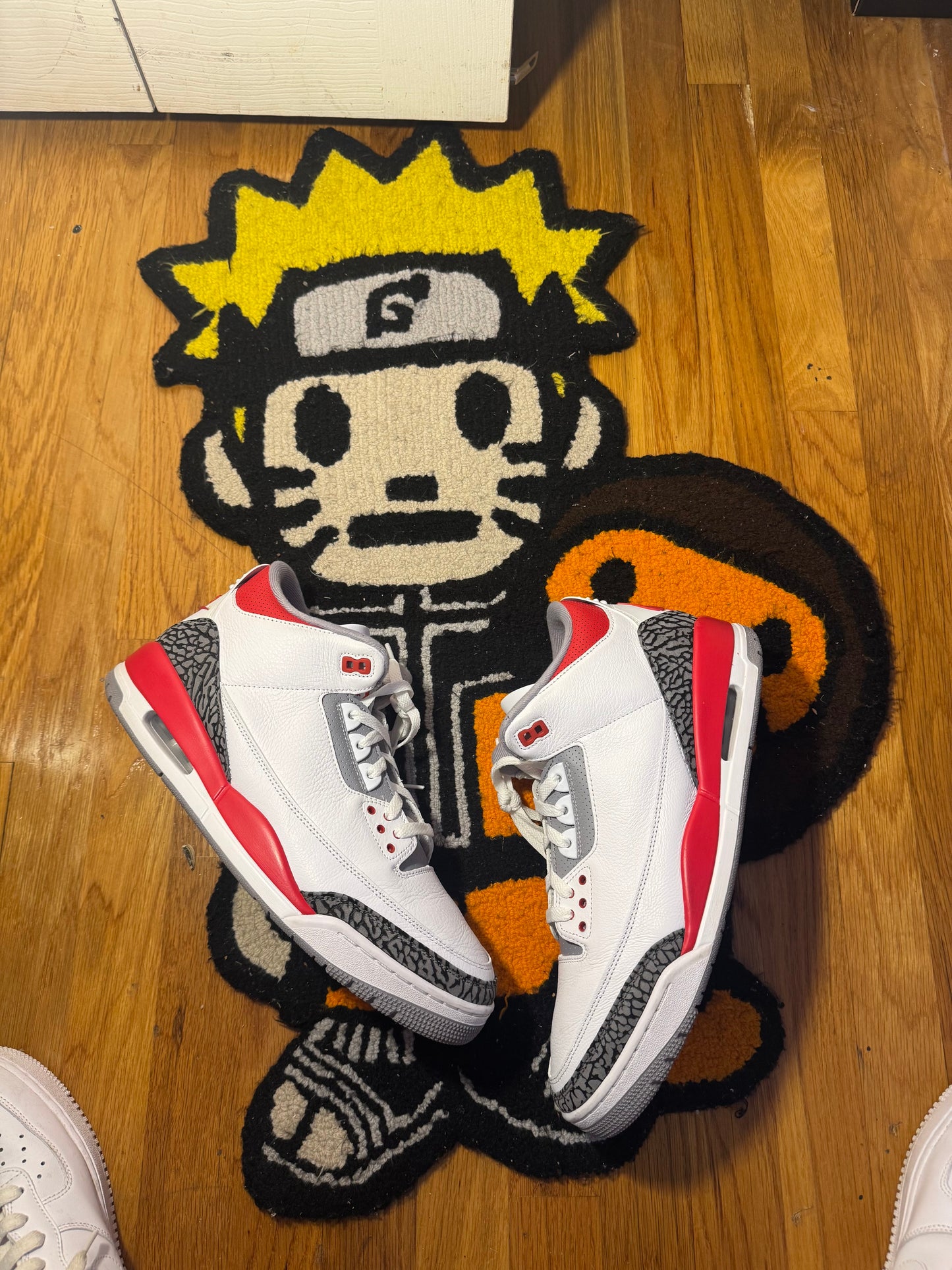 Fire Red 3's (Sz 13)