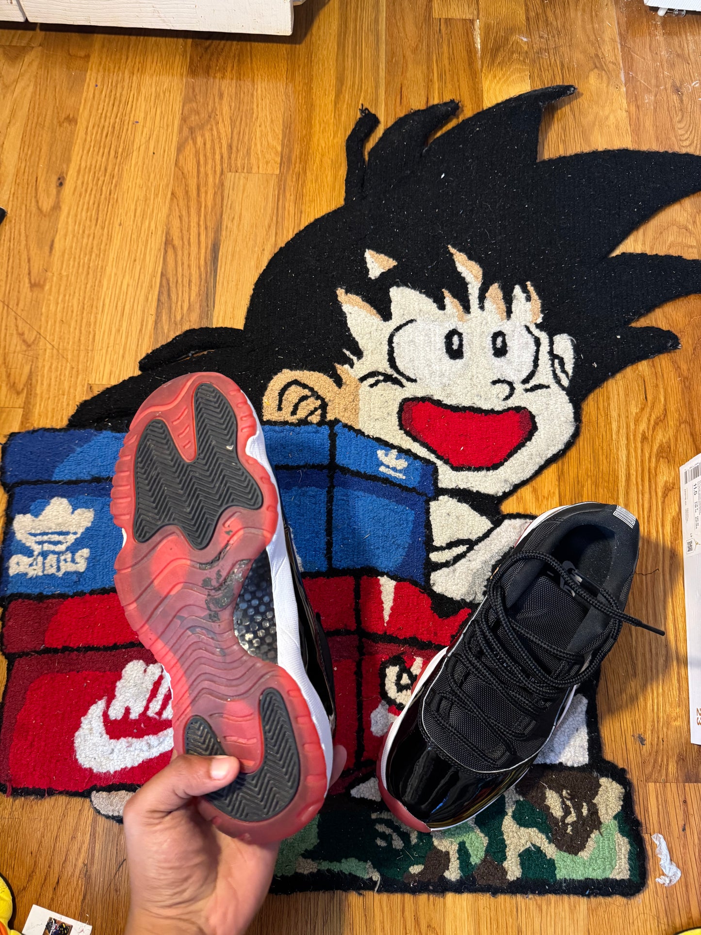 Bred 11's Low (Sz 10)