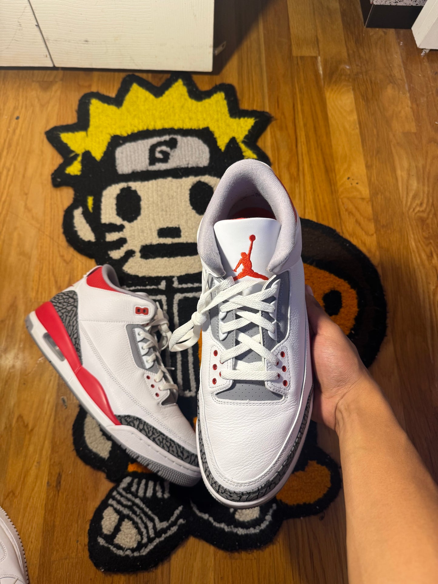 Fire Red 3's (Sz 13)