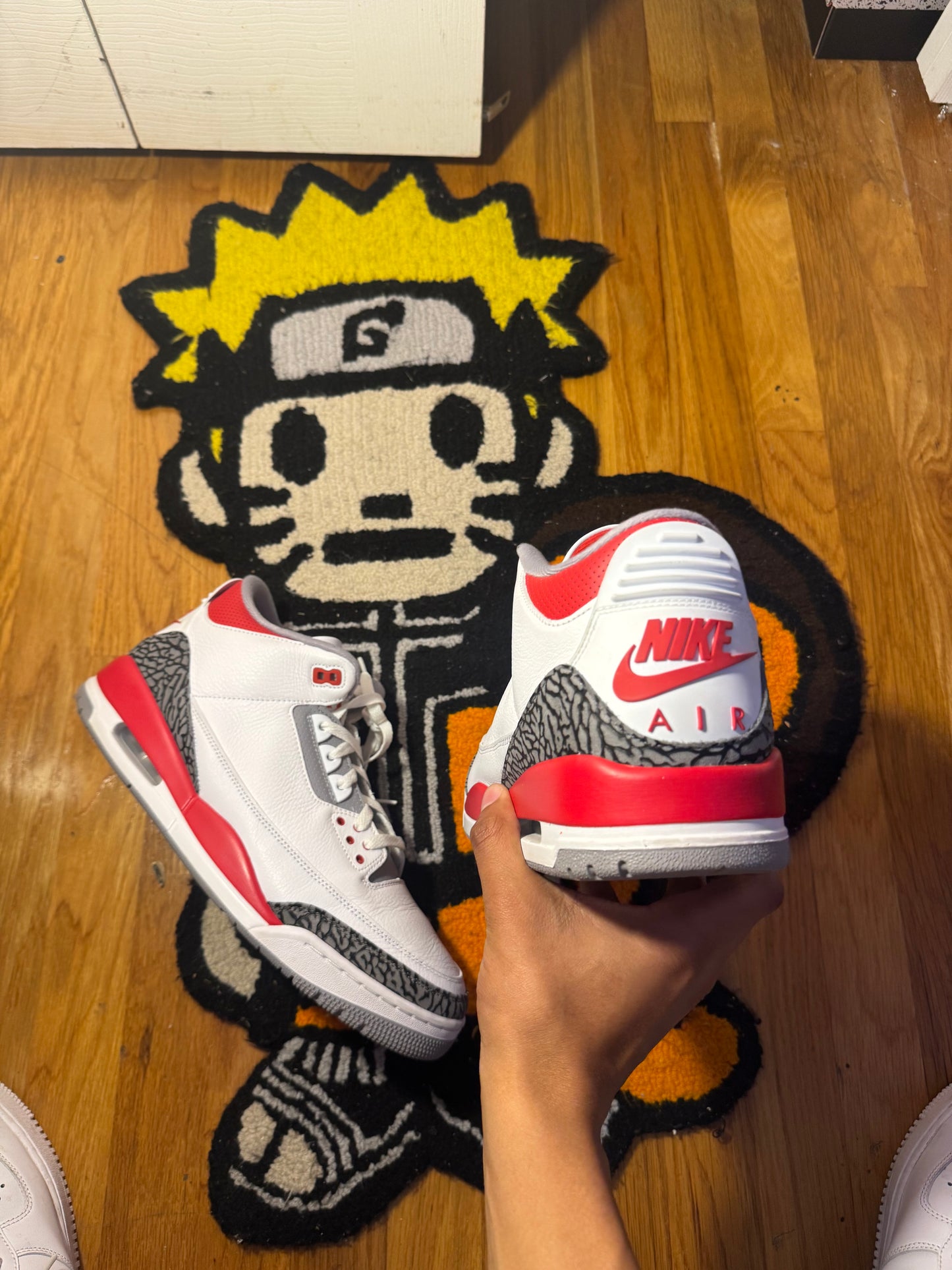 Fire Red 3's (Sz 13)