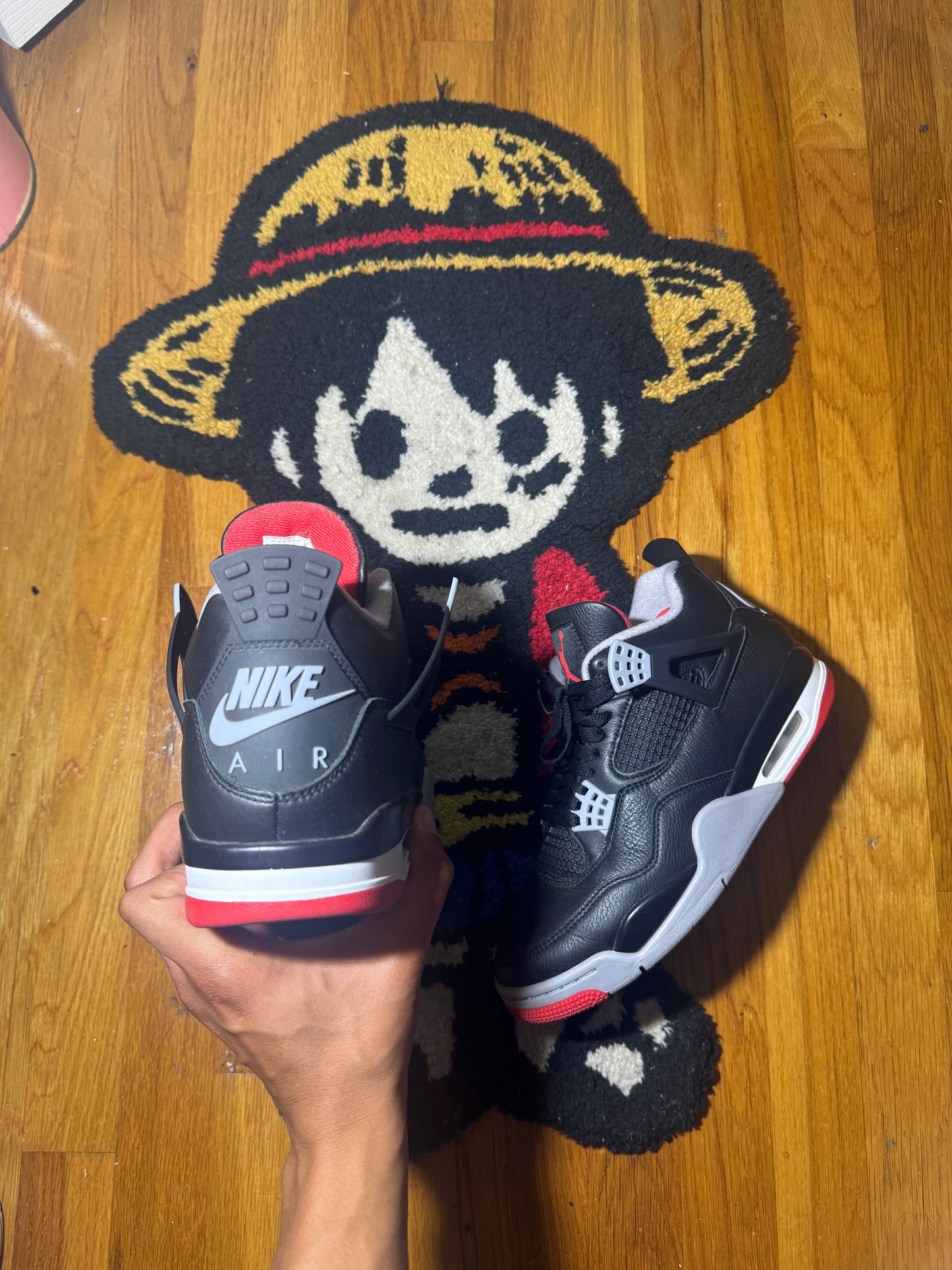 Bred 4 Sz 8