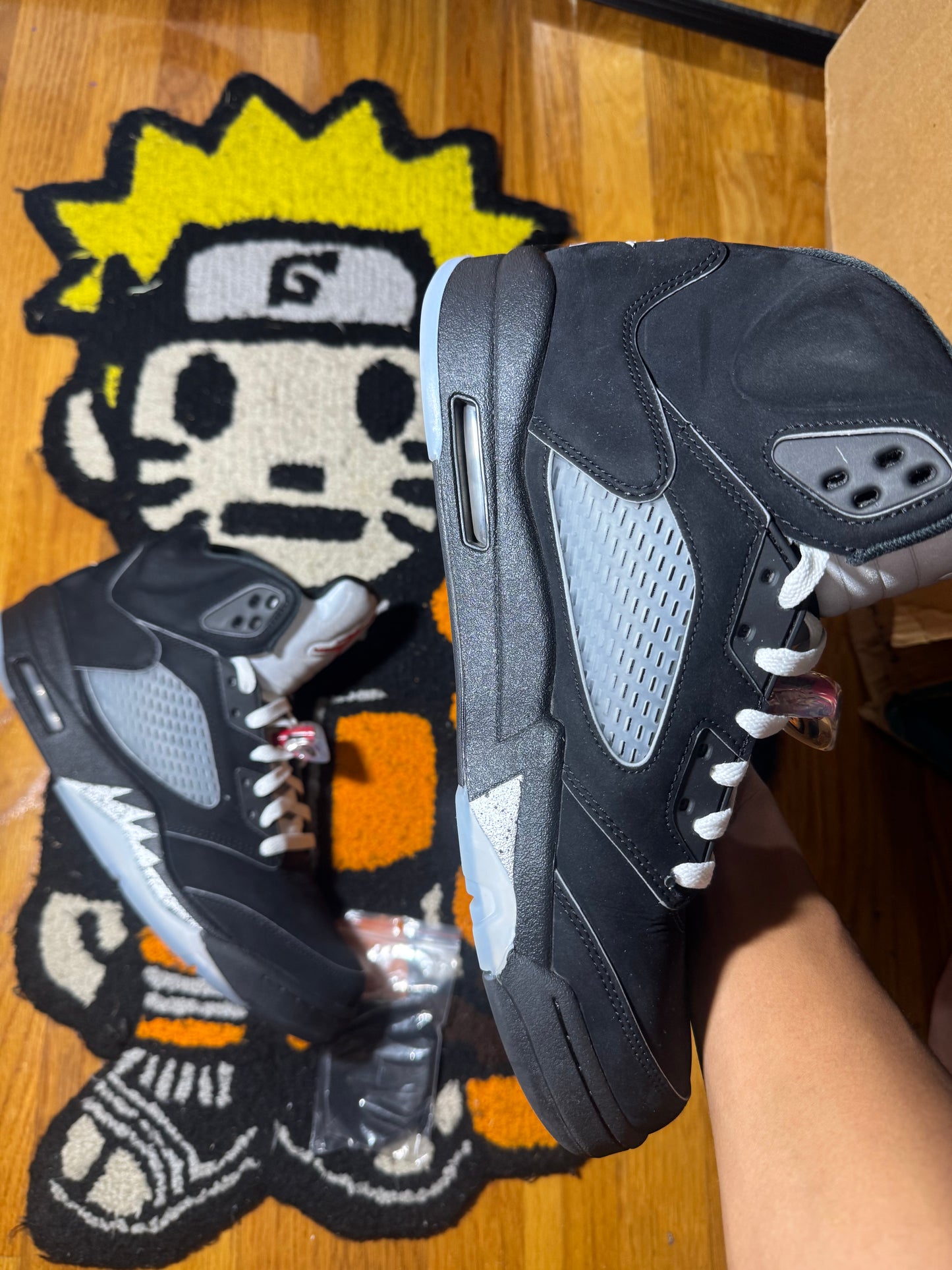 Black metallic 5 Sz 12