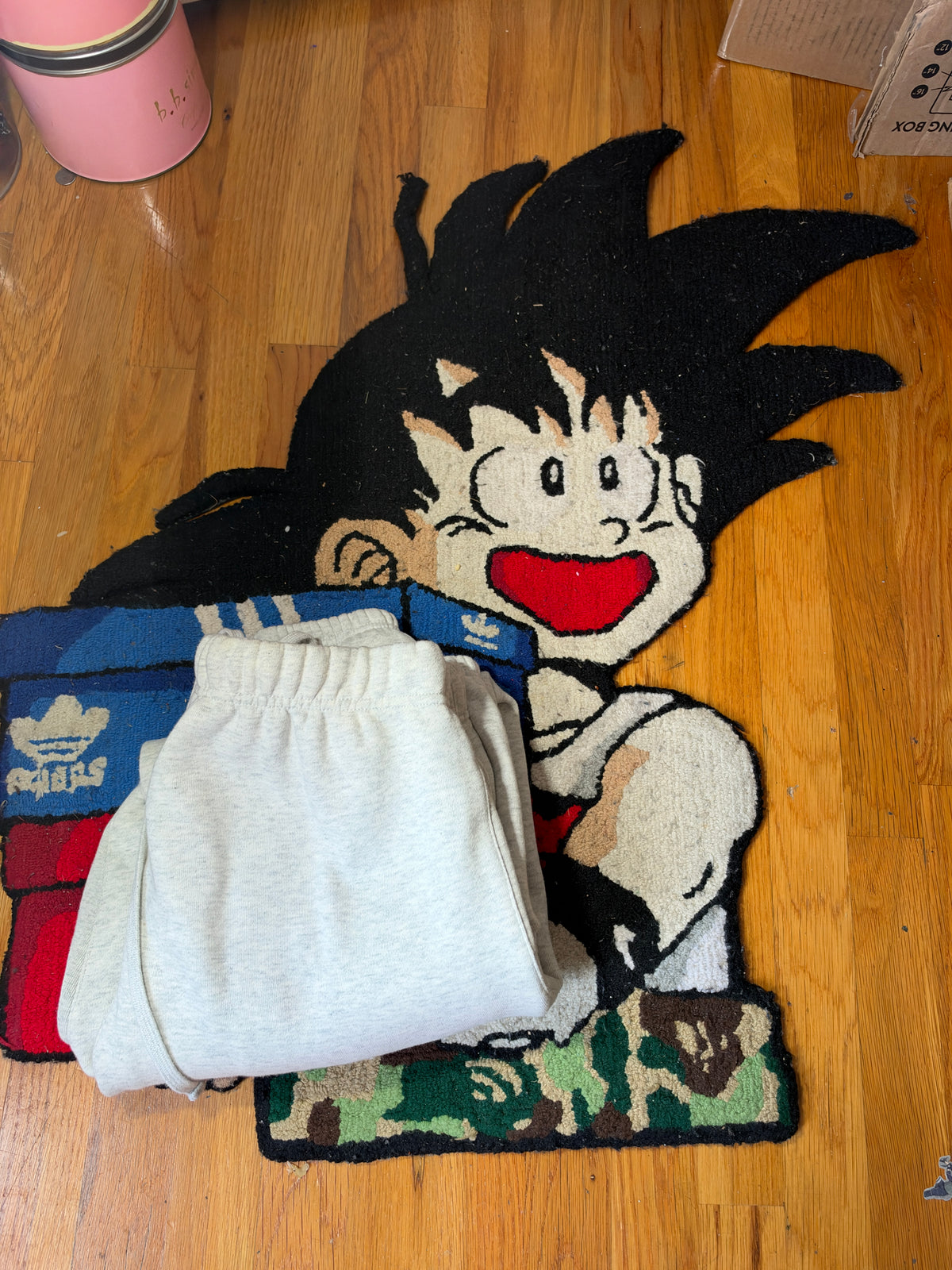 Essential Sz small