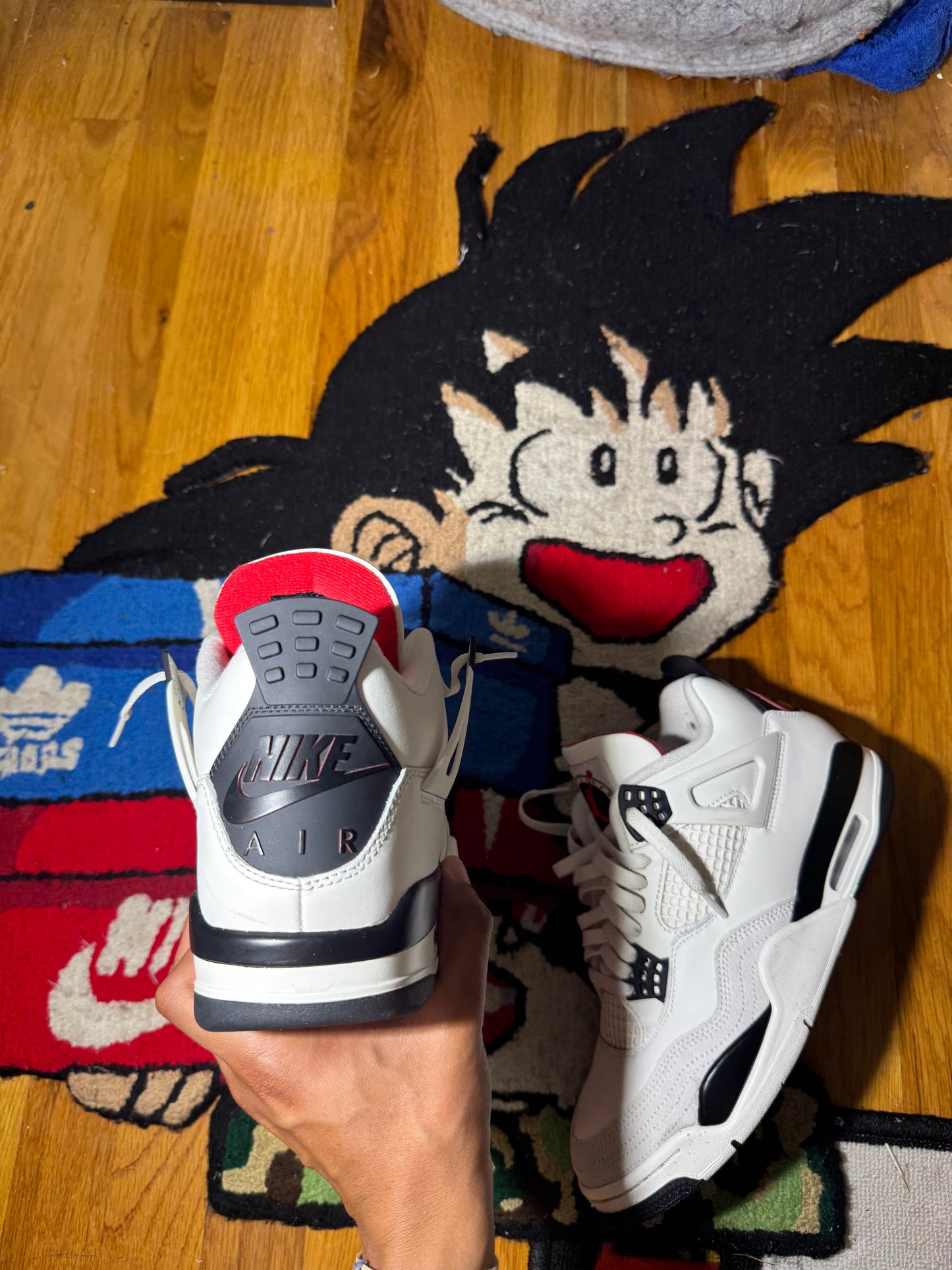 Flight club 4 Sz 9.5