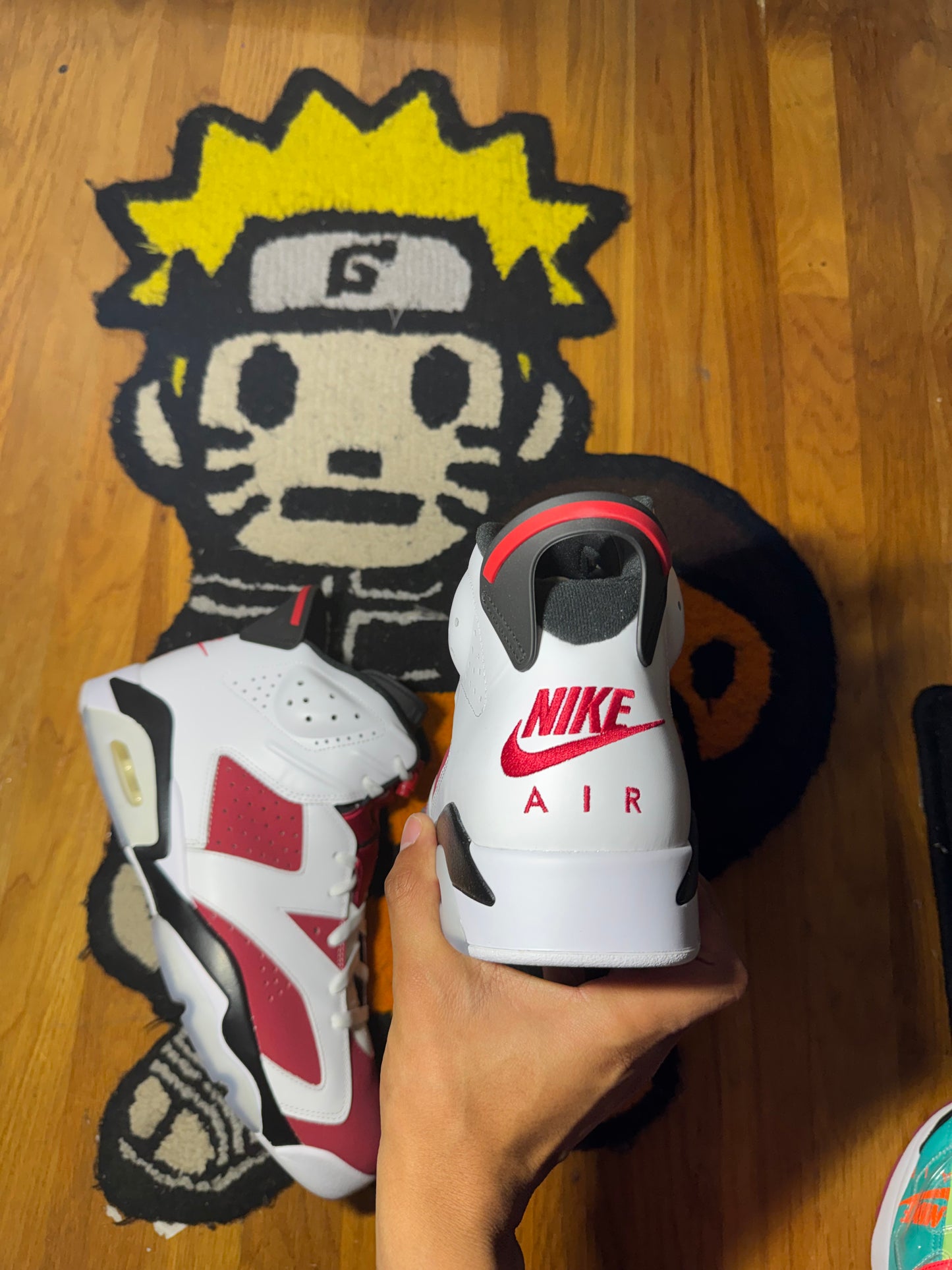 Carmine 6 Sz 13