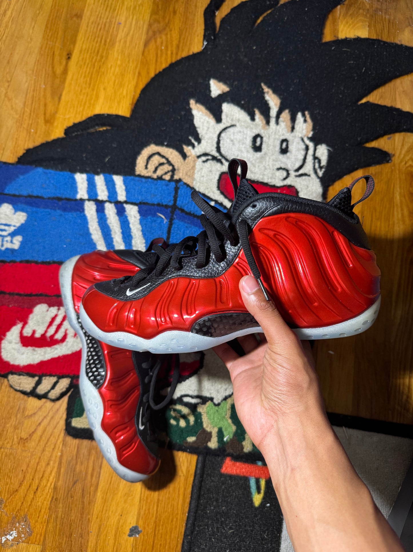 Red foams Sz 9.5