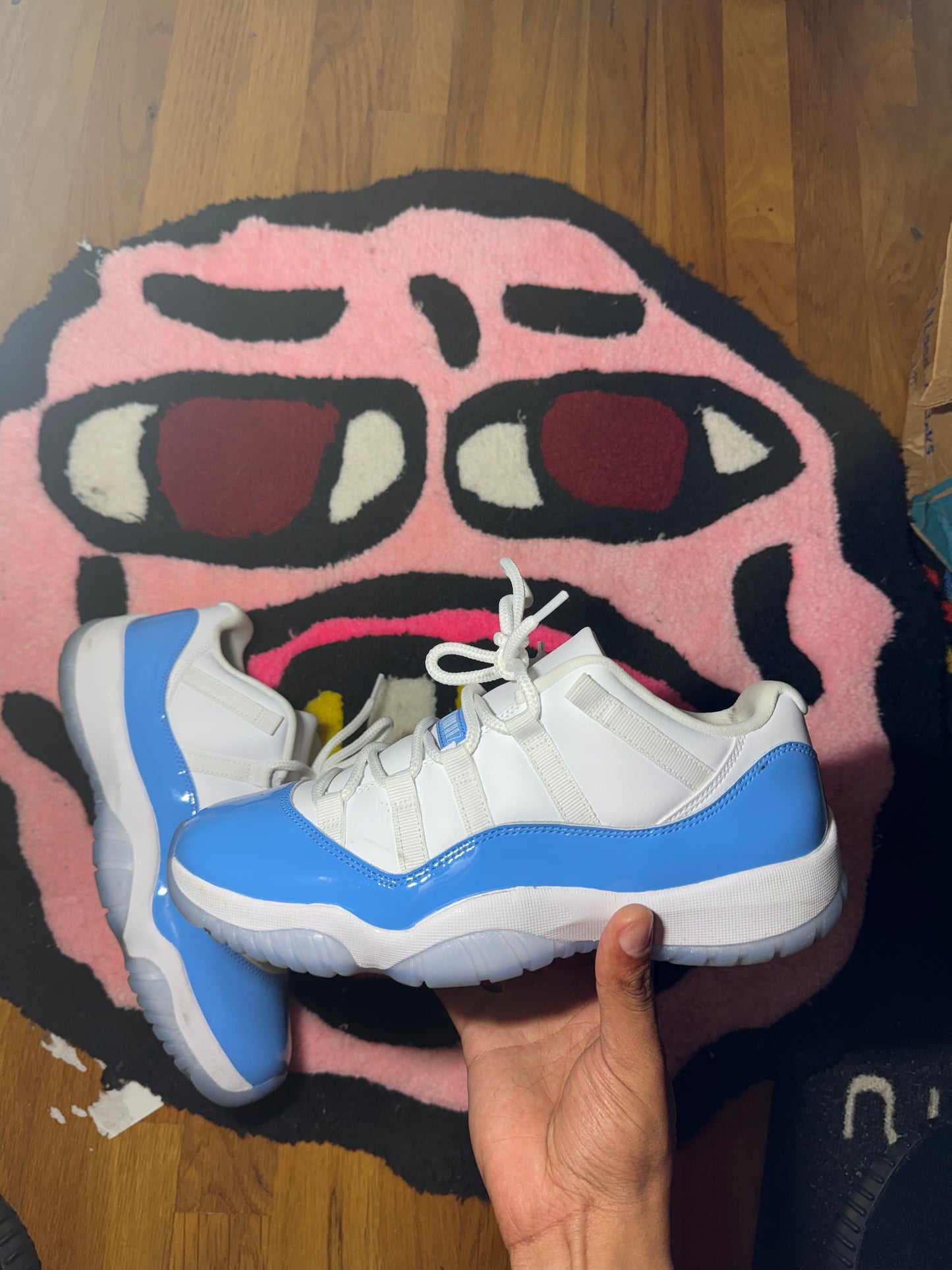Unc 11 low Sz 9