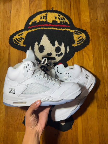 White metallic 5 Sz 12