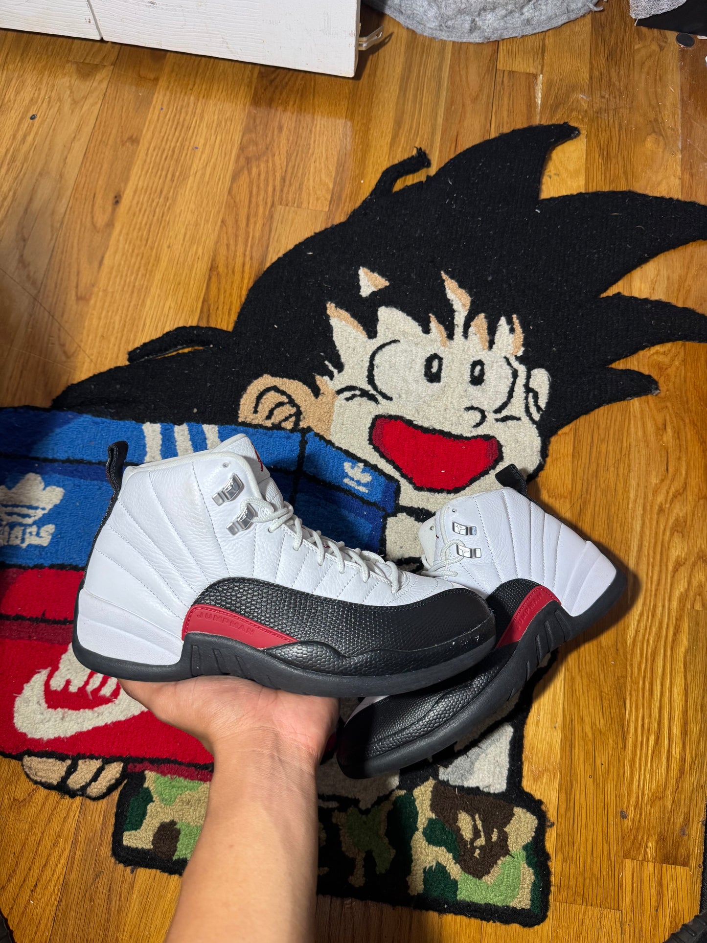 Red taxi sz 8.5