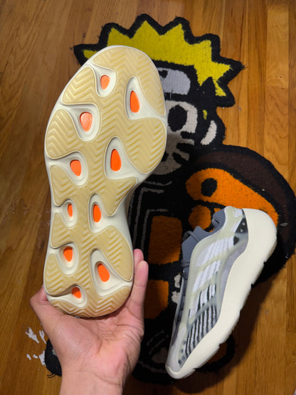 Yeezy 700 Sz 13