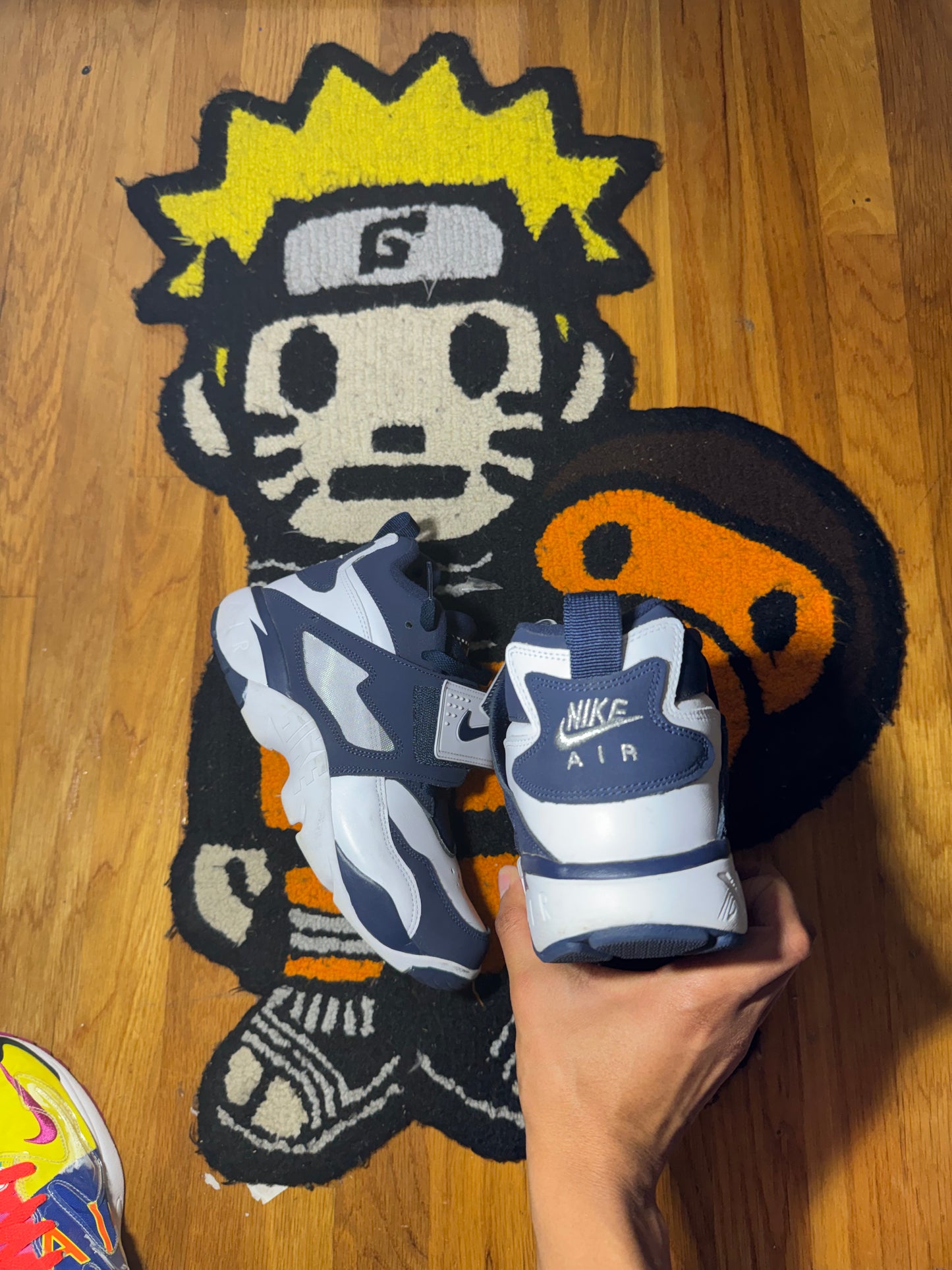 DIAMOND TURF SZ 8