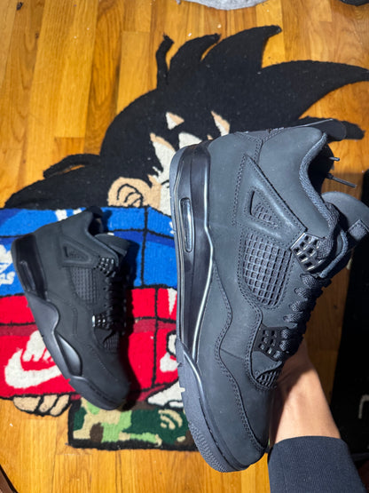 Black cat 4 Sz 12