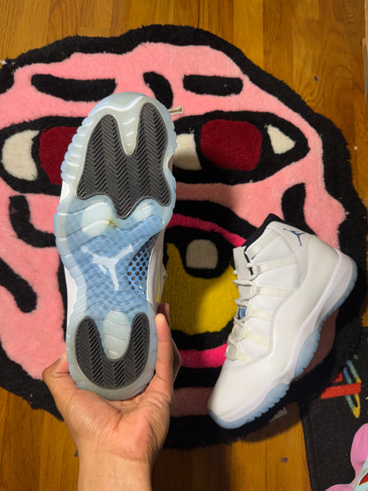 Legend blue 11 Sz 9.5 (no box)