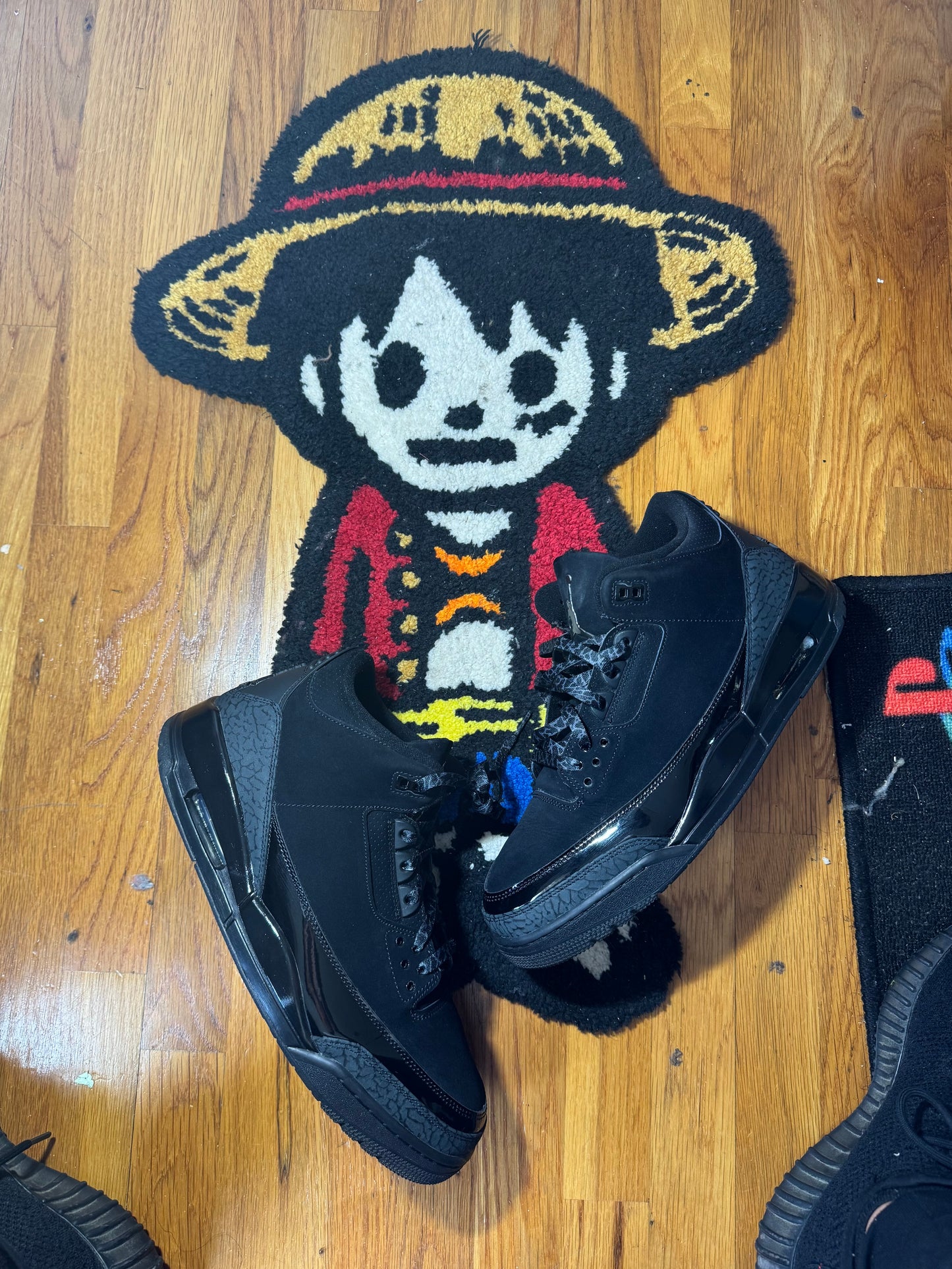 Black cat 3 sz 13