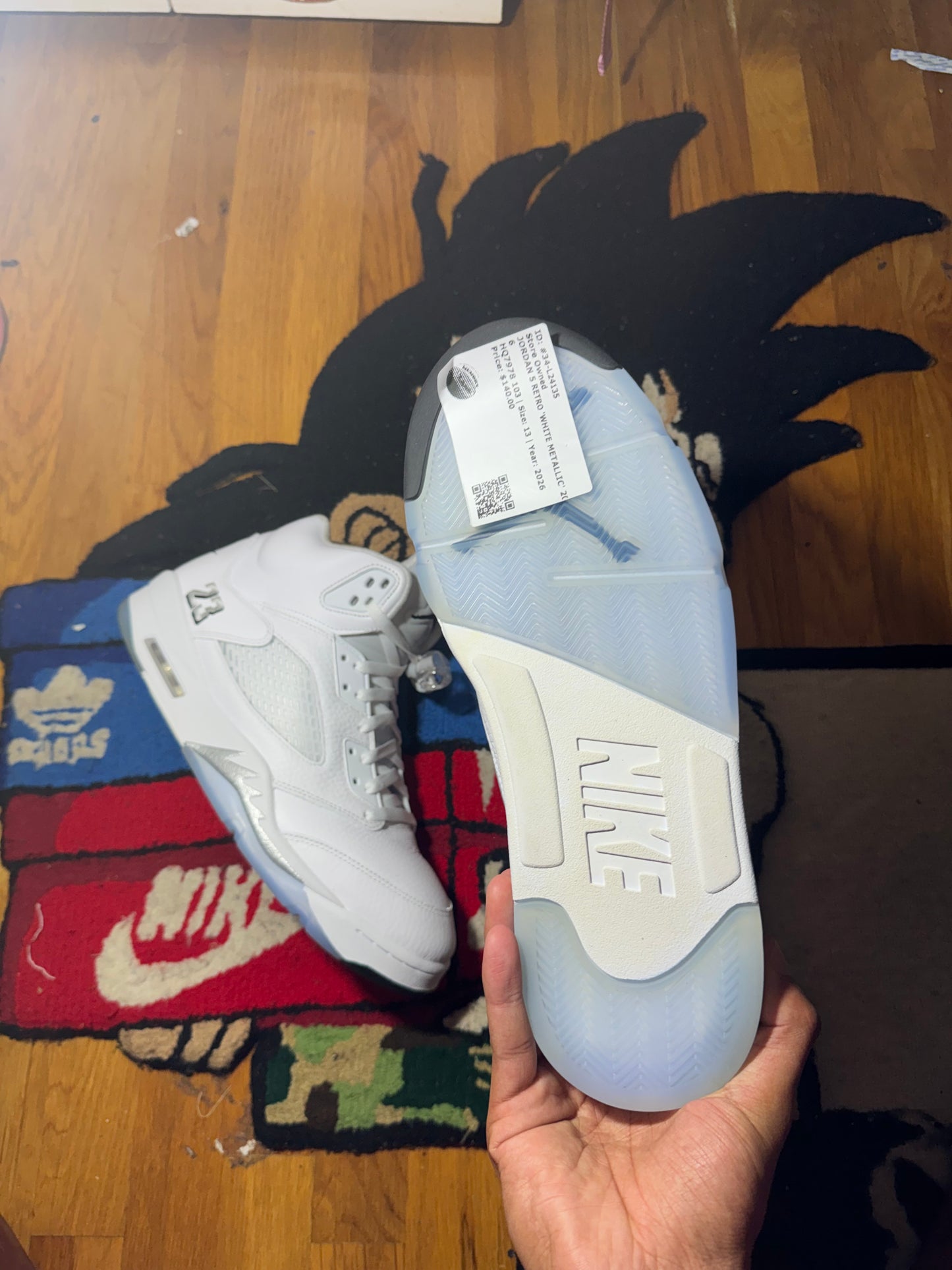 White metallic 5 sz 13