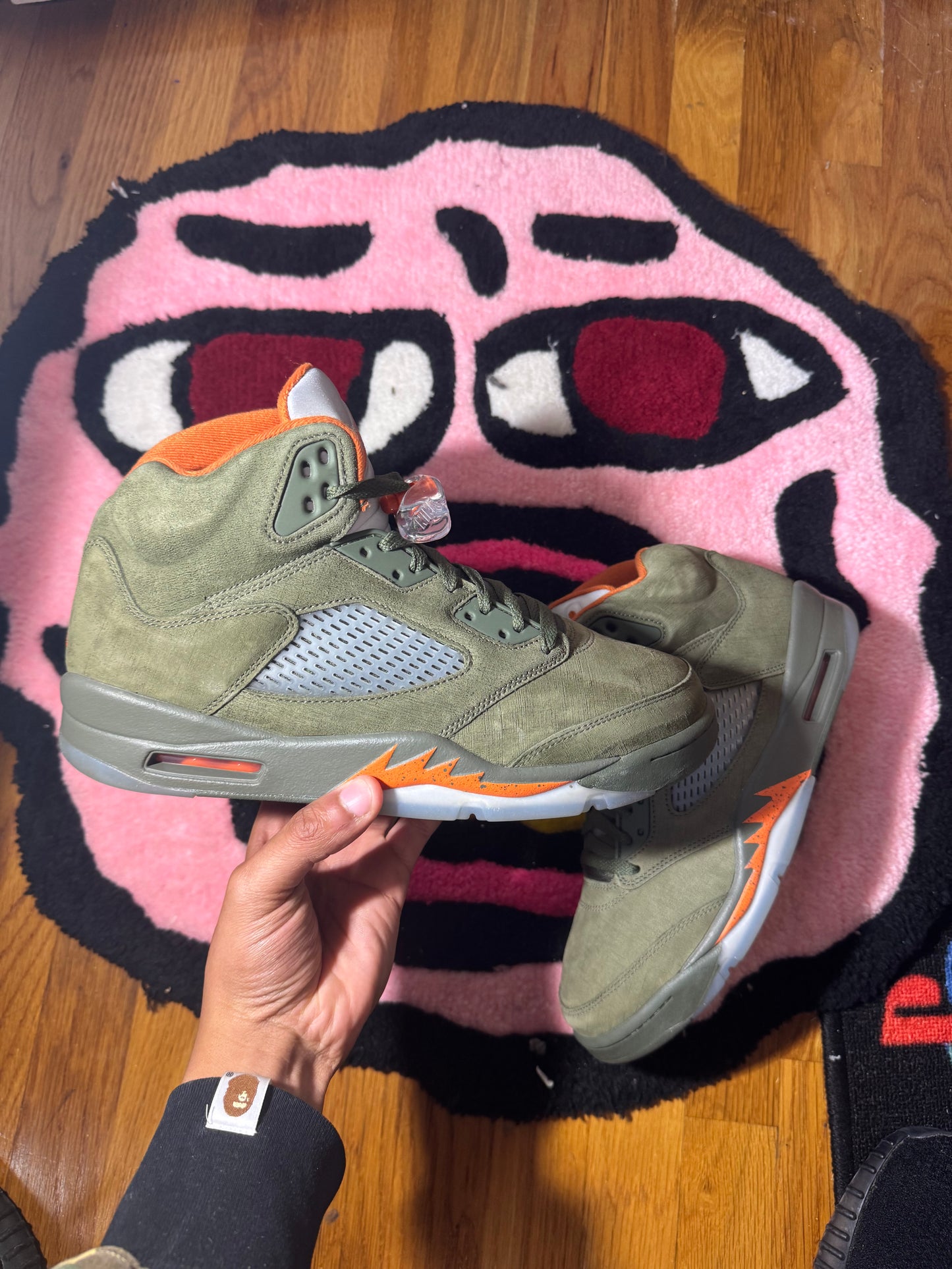 Olive 5 sz 10.5 (no box )