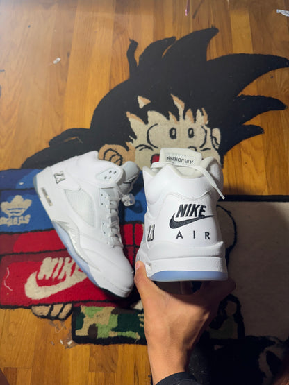 White metallic 5 sz 13