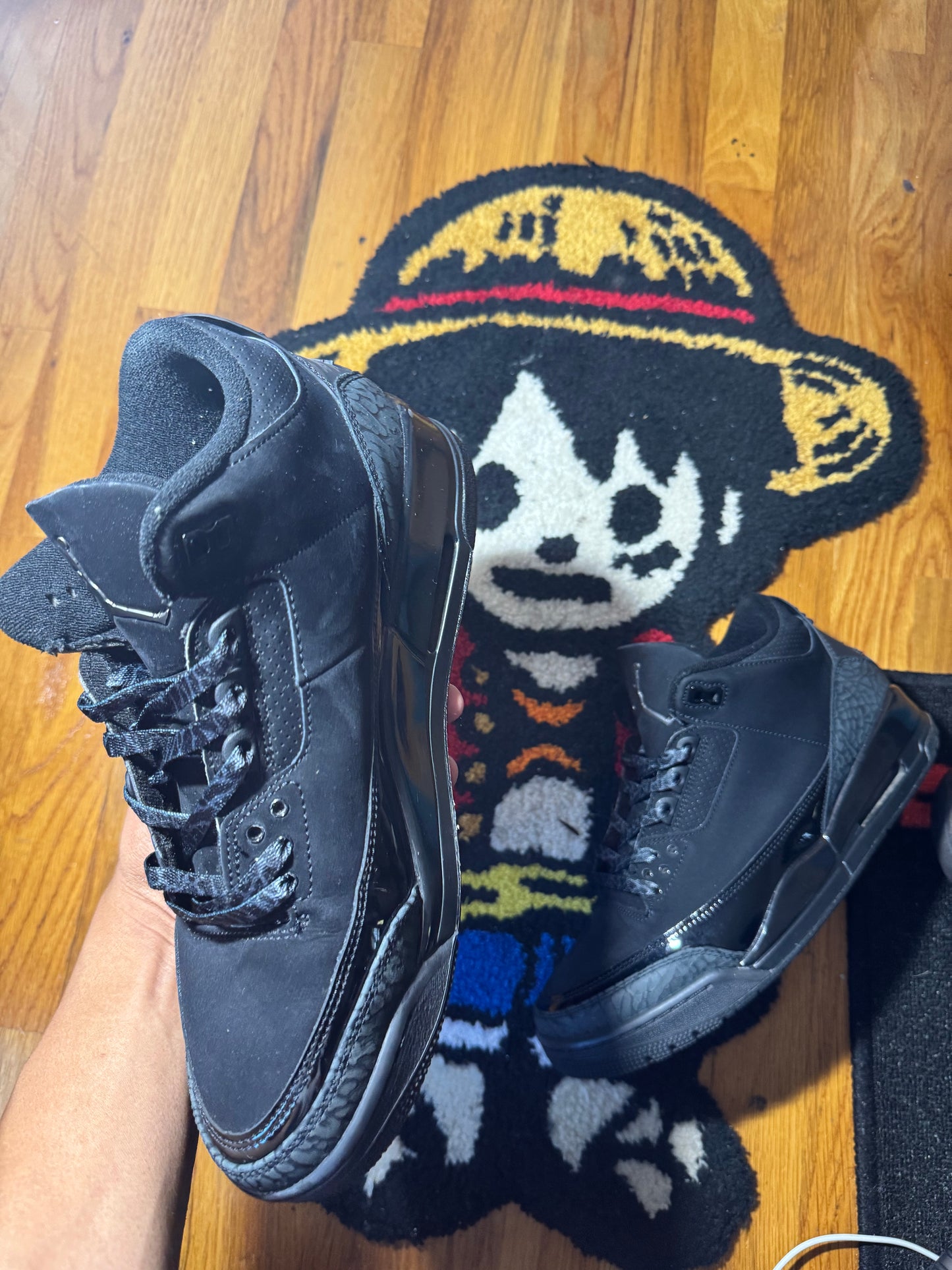 Black cat 3 sz 9