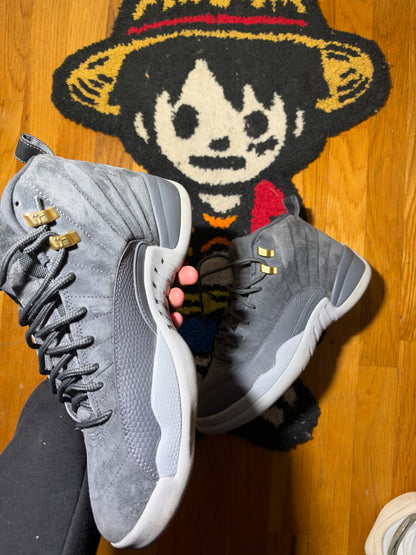 Wolf grey 12 Sz 10