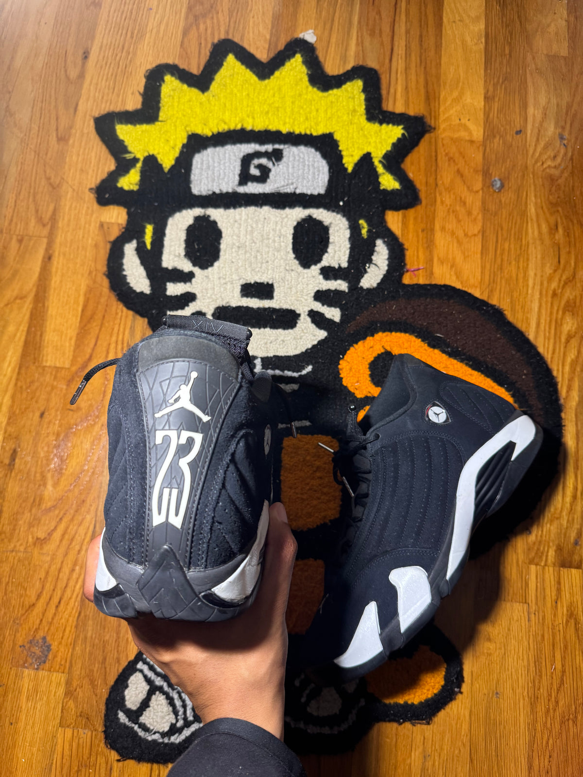 Black/white 14 Sz 13