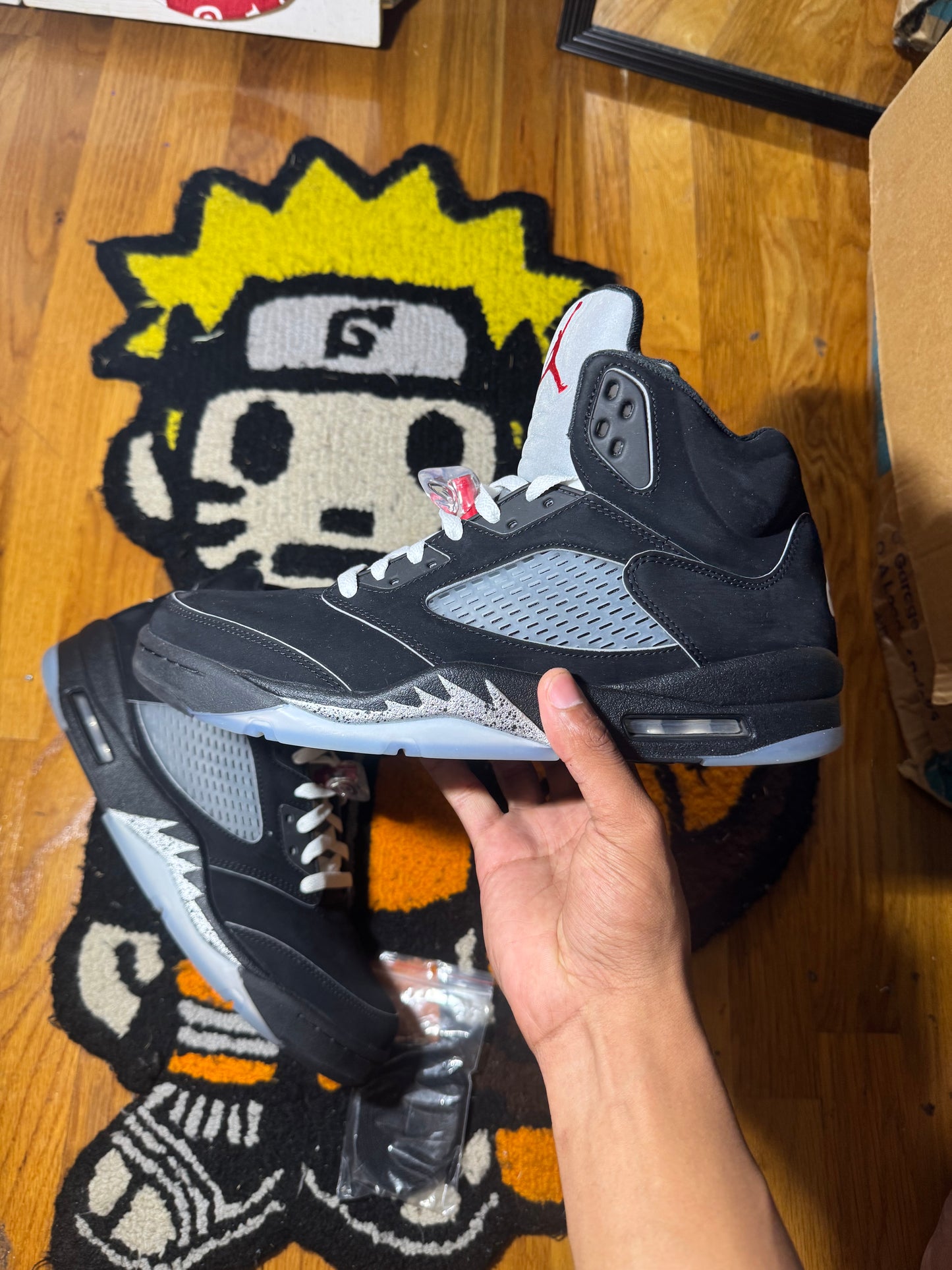 Black metallic 5 Sz 12