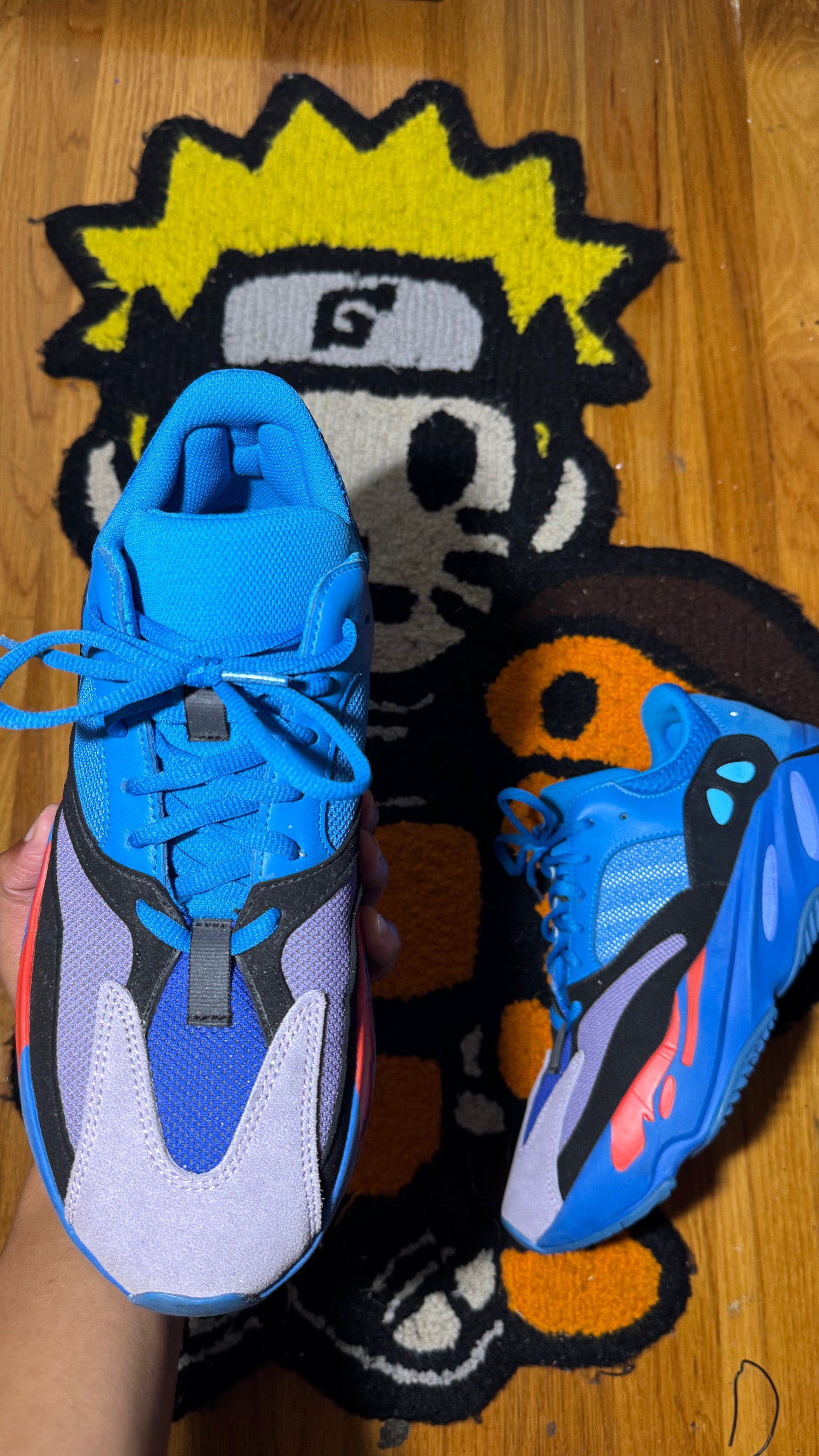 Blue Yeezy 700 Sz 10.5