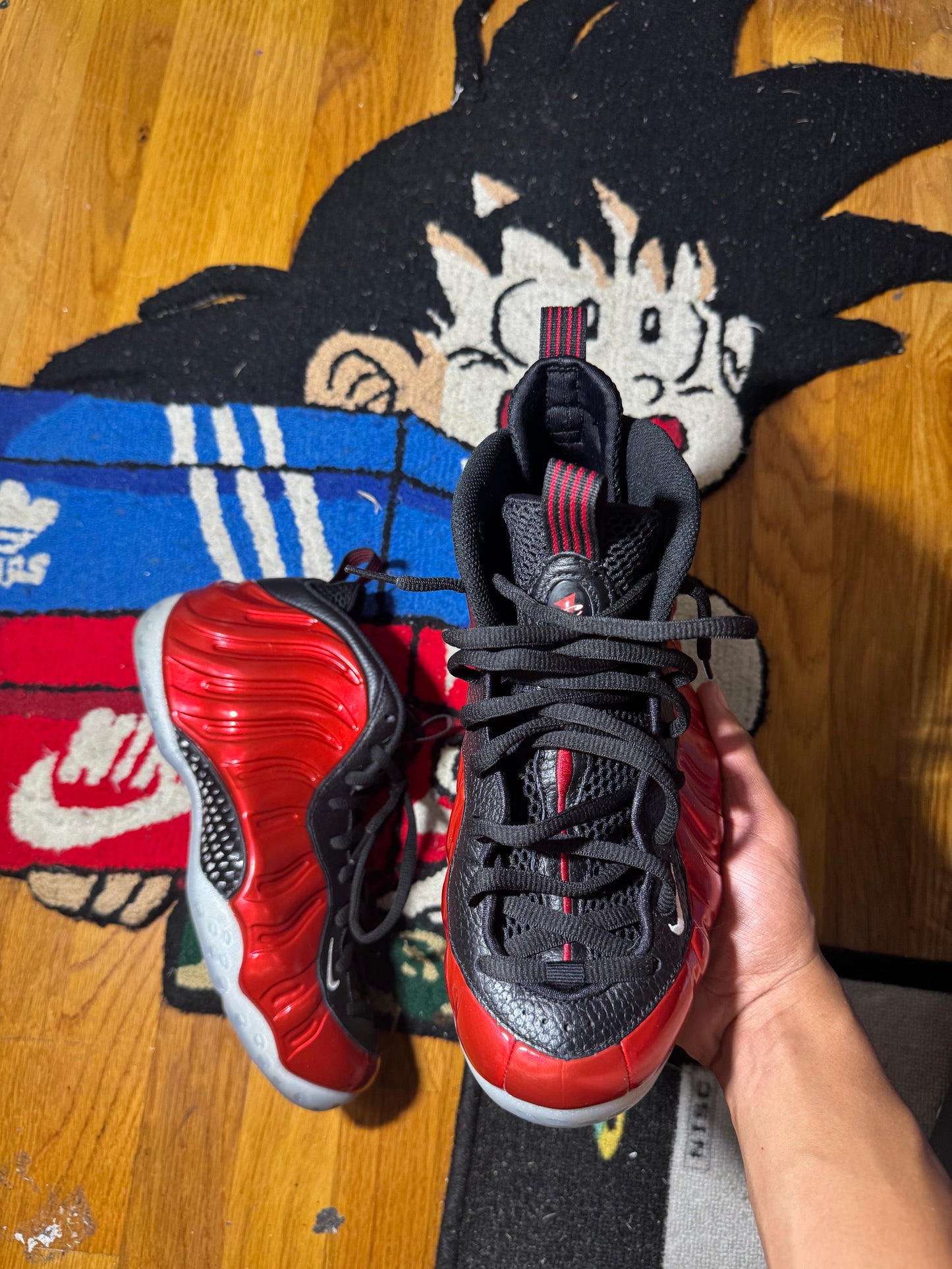 Red foams Sz 9.5