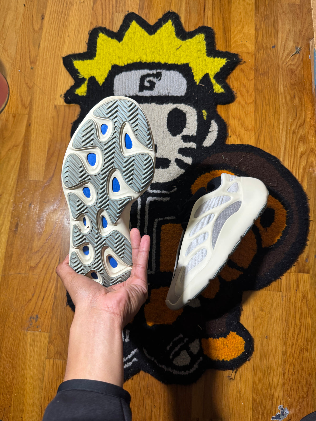 Yeezy 700 Sz 9.5