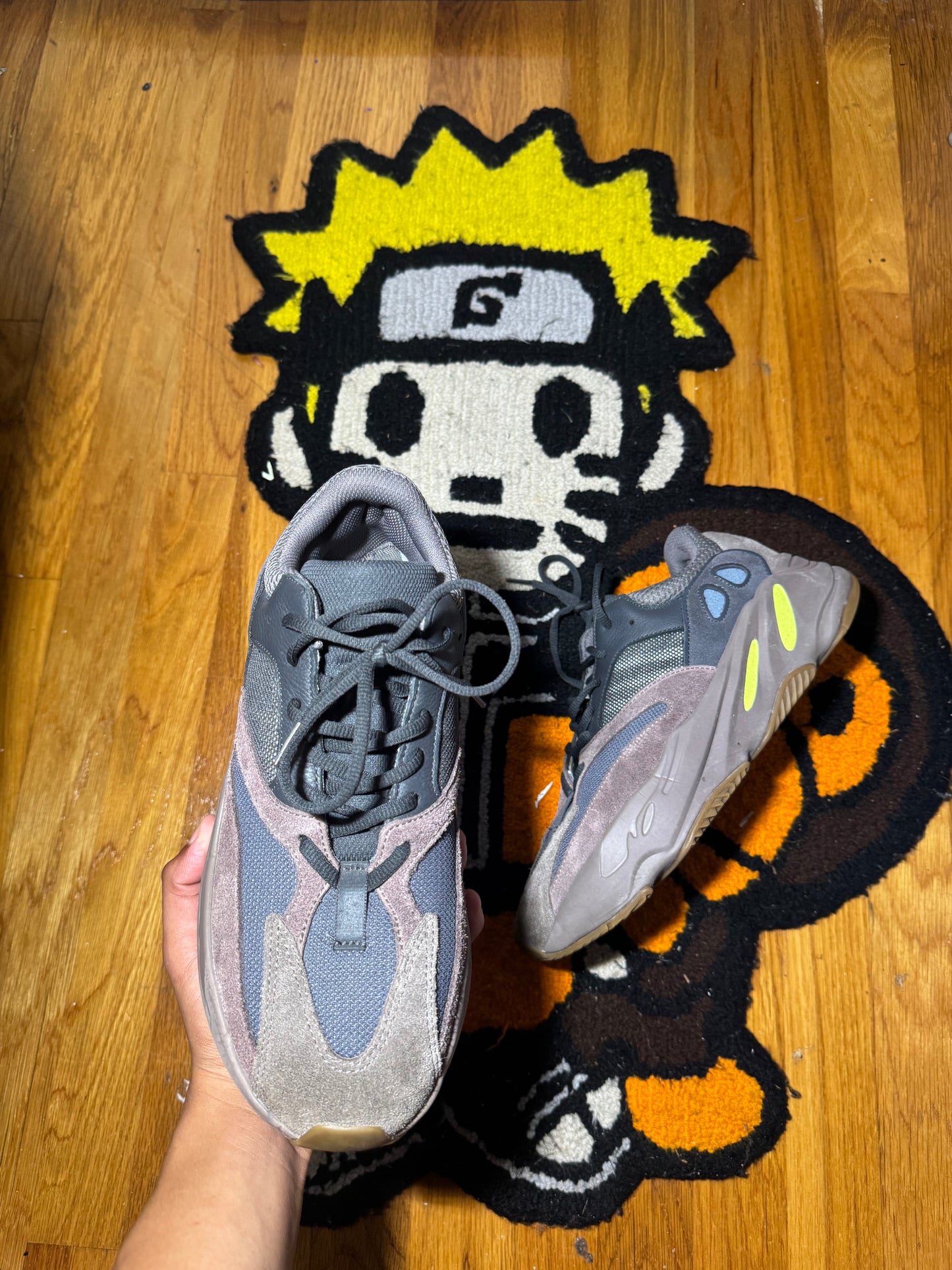 Yeezy 700 Sz 10.5