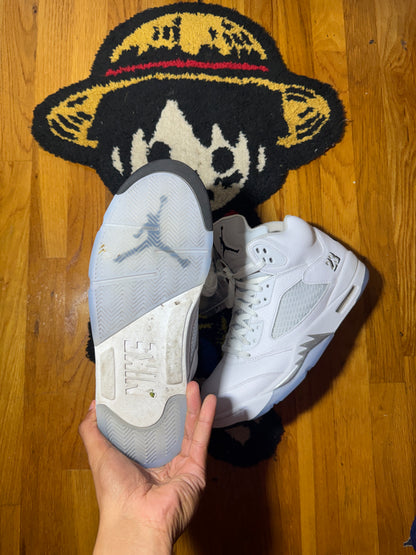 White metallic 5 Sz 12