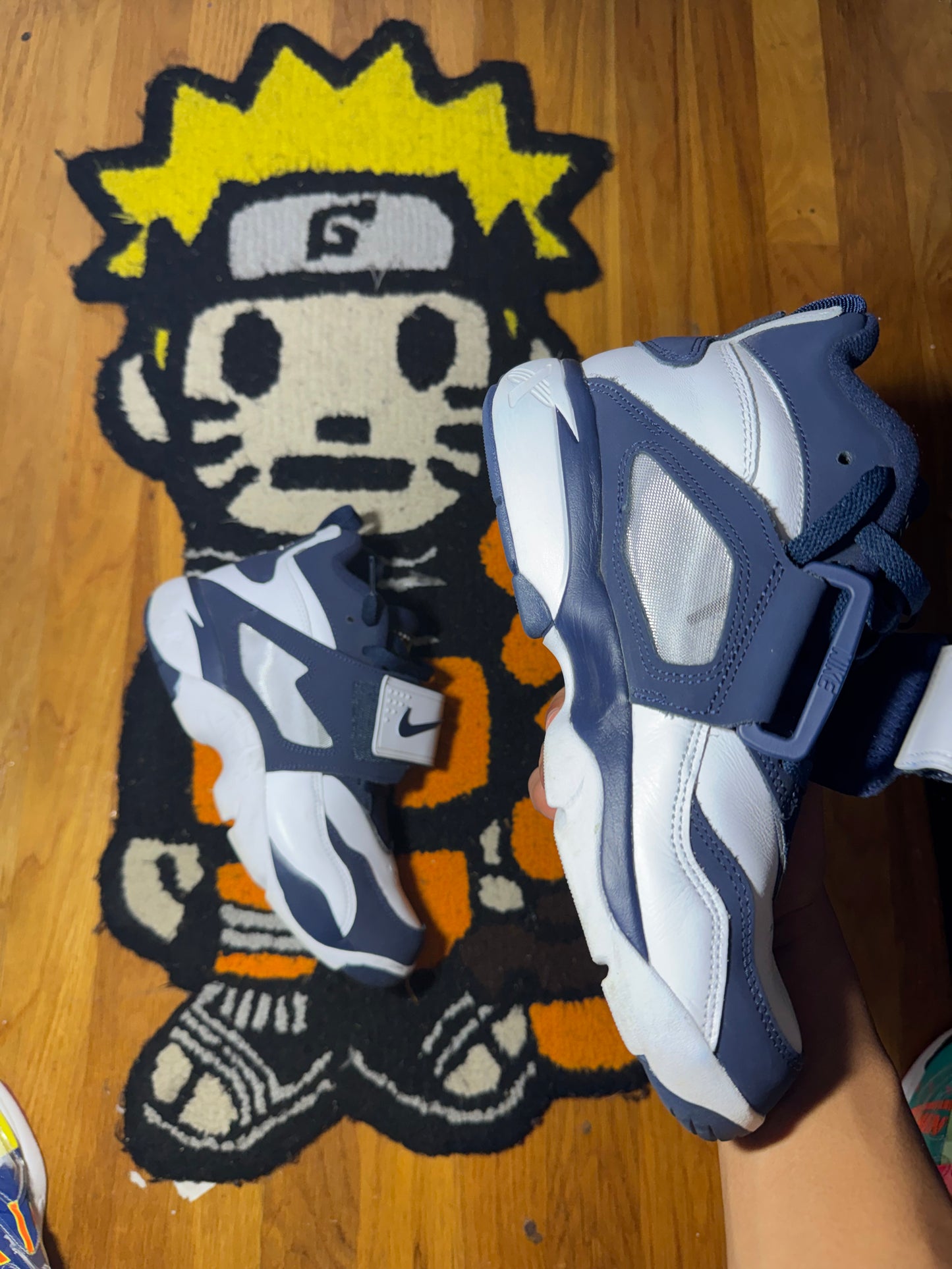 DIAMOND TURF SZ 8