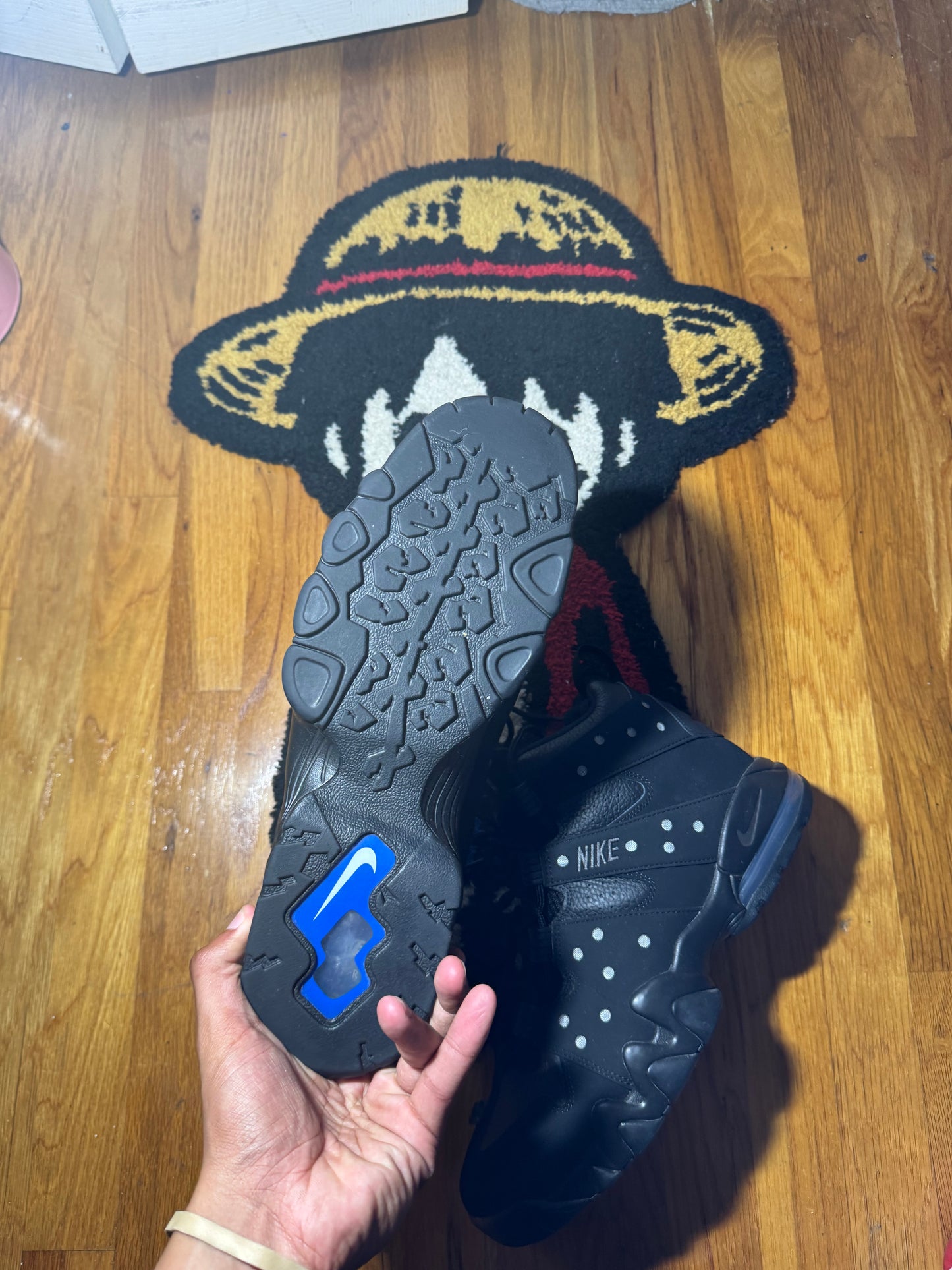 CB triple black Sz 13