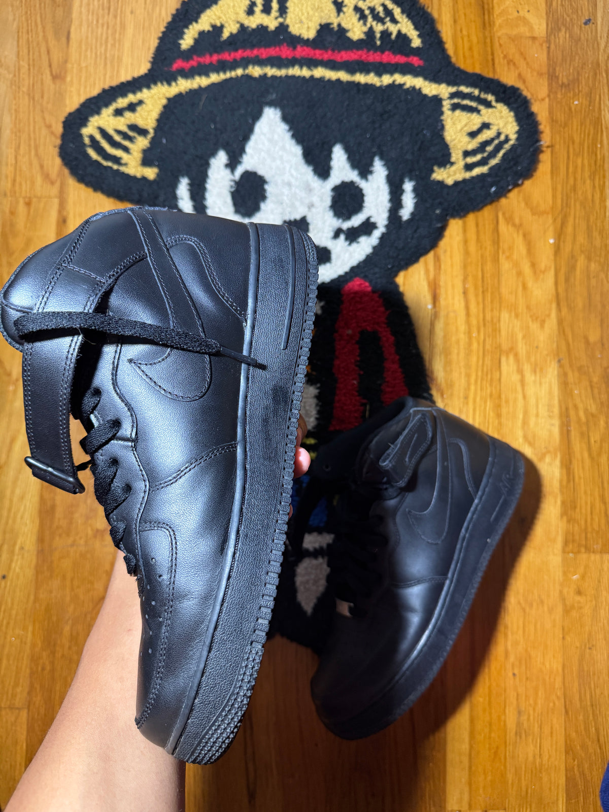 Air Force mid black Sz 9.5