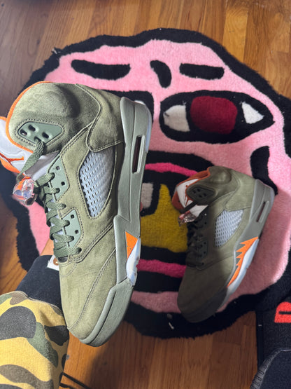 Olive 5 sz 10.5 (no box )
