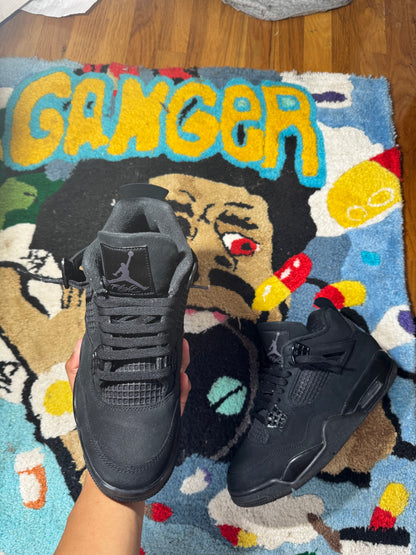 Black cat 4 Sz 9