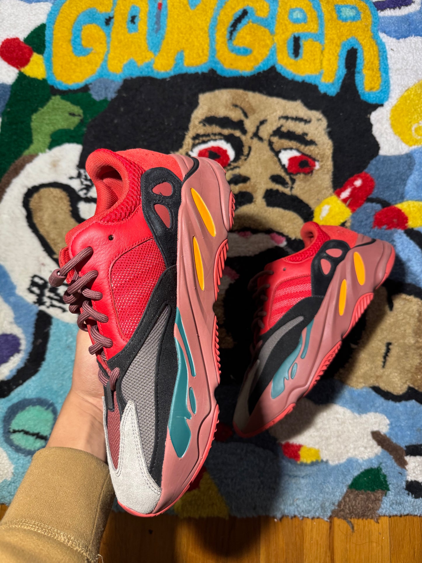 Red Yeezy 700 Sz 9.5 (no box)