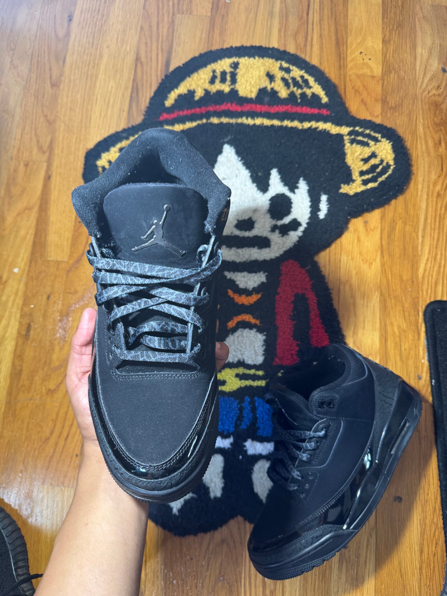 Black cat 3 sz 10