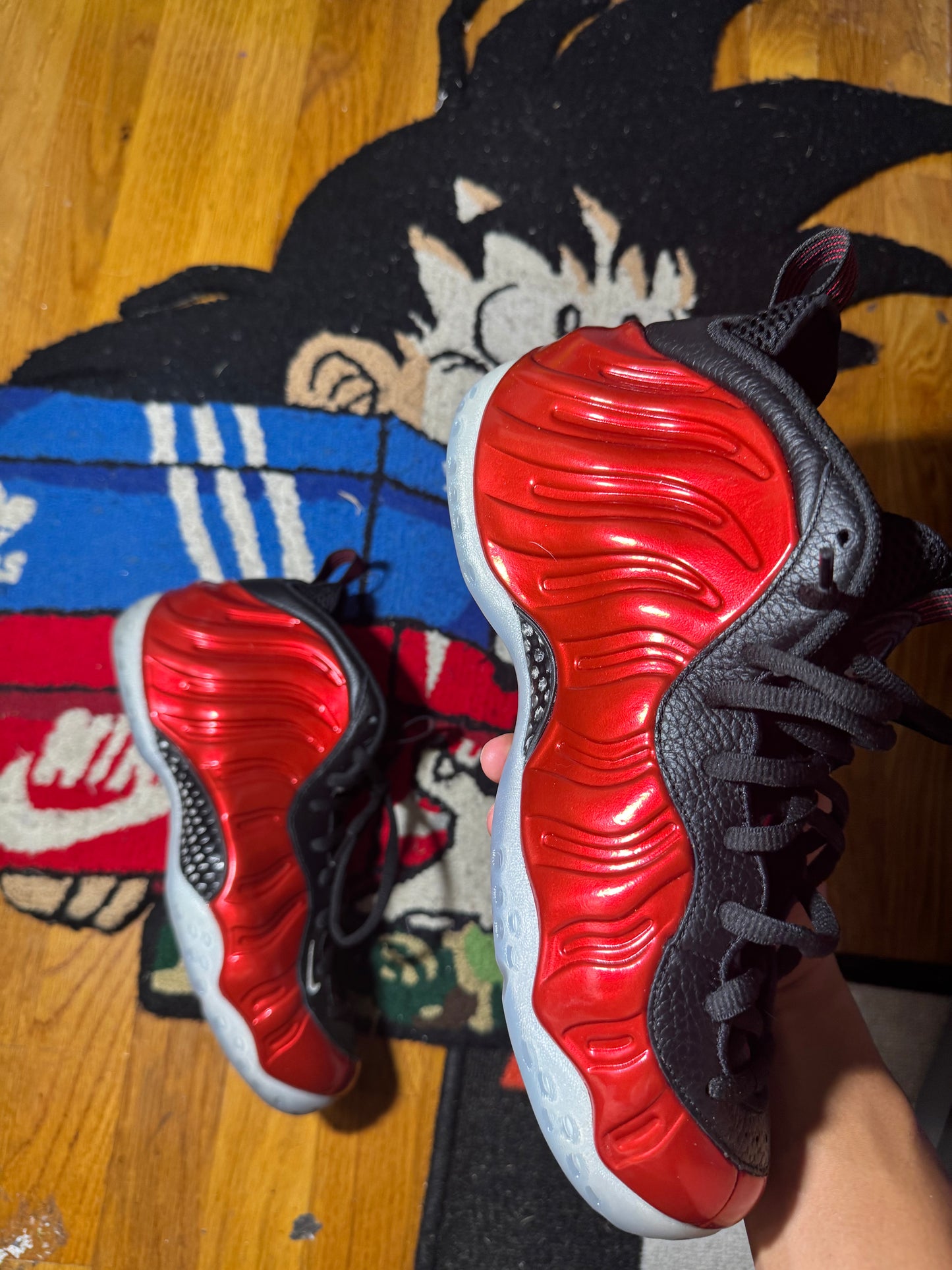 Red foams Sz 9.5