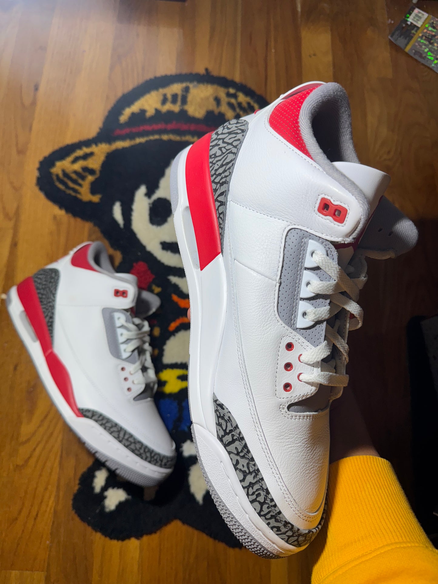 Fire Red 3's (Sz 13)