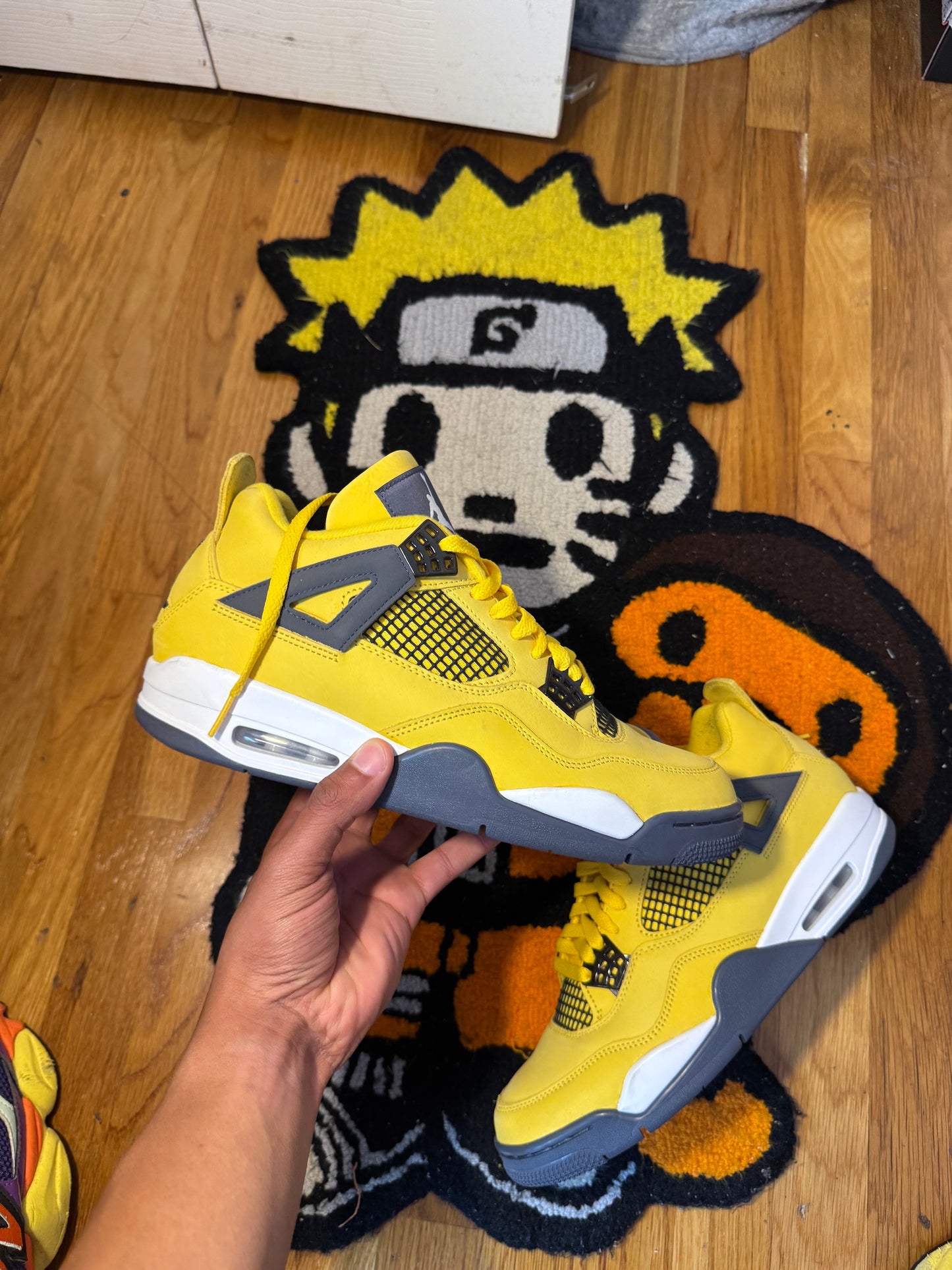 Lighting 4's (Sz 12)