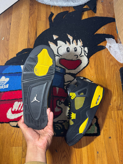 Thunder 4 Sz 12