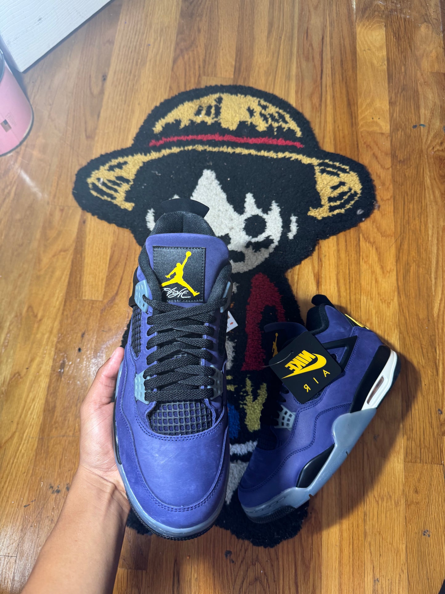 Lakers 4 Sz 9.5 (brand new)